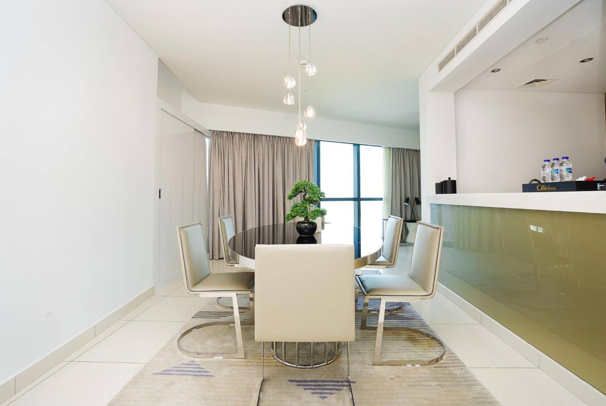 Citi - Luxury 2br In Business Bay * Dubai