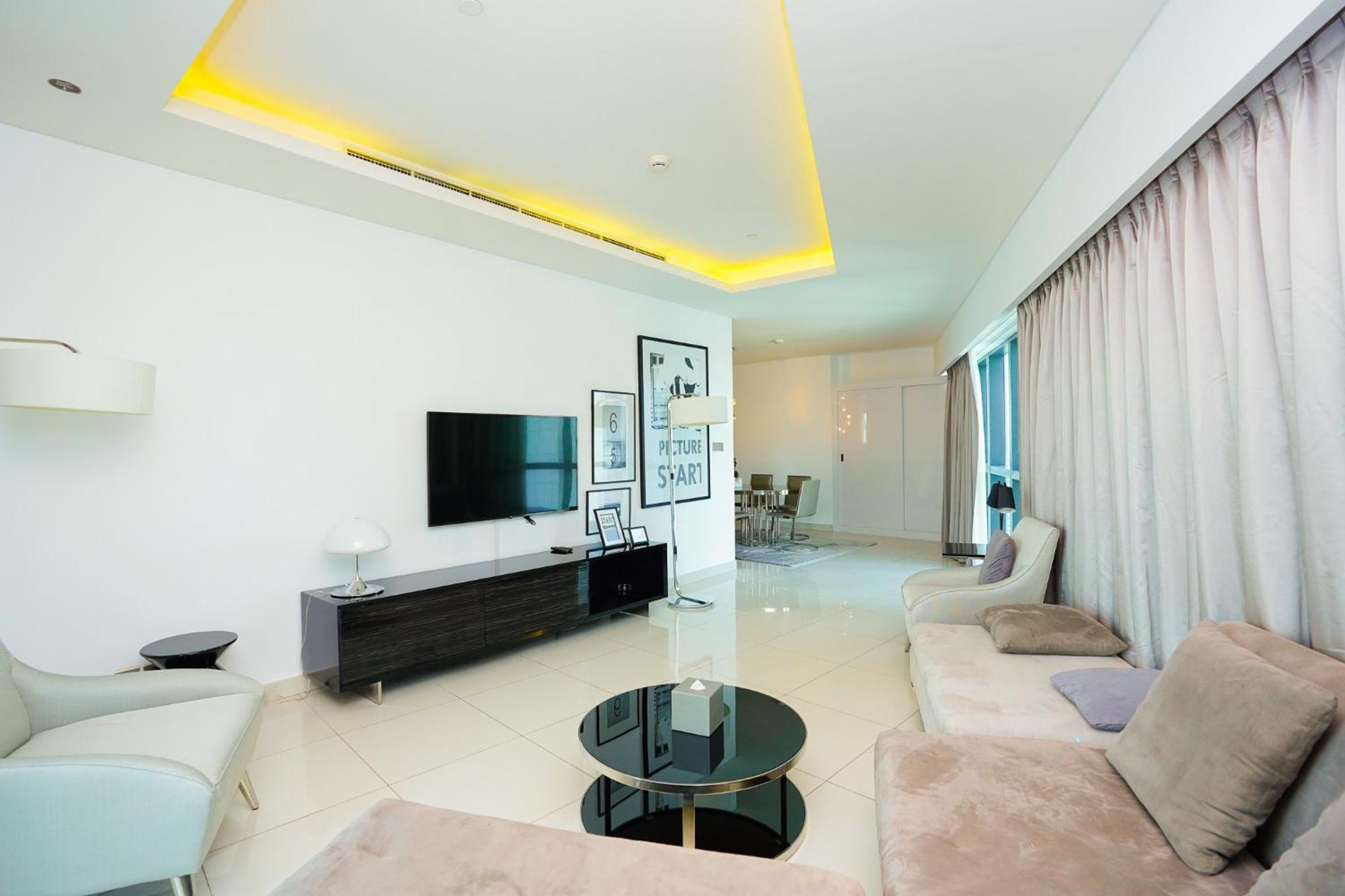 Citi - Luxury 2br In Business Bay Apartment *